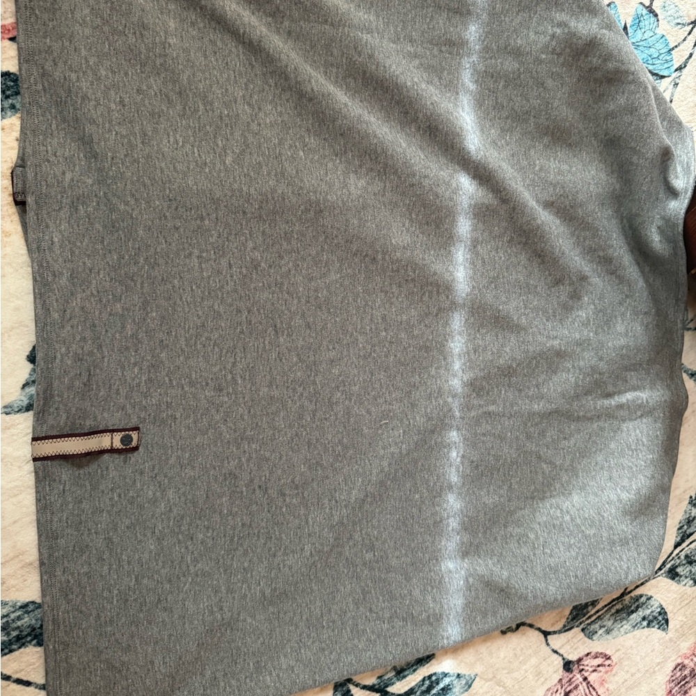 Lululemon gray multi way scarf